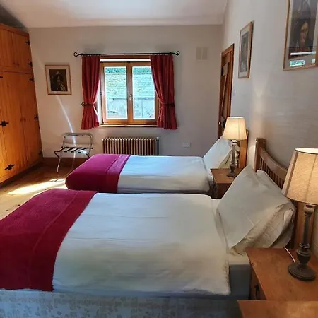 Croneybyrne Courtyard