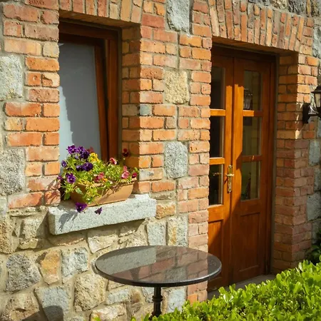 Vakantiehuis Croneybyrne Courtyard