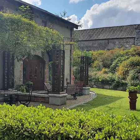 Croneybyrne Courtyard Clara