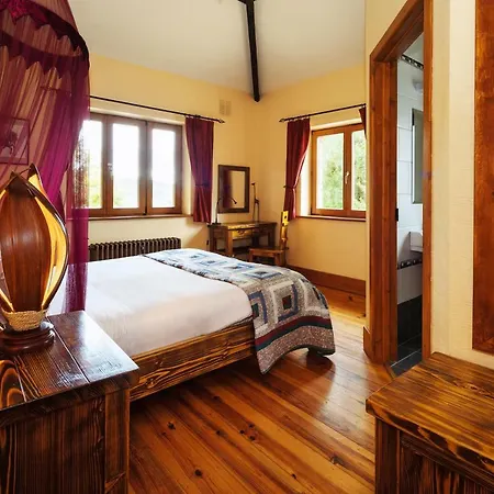 Holiday home Croneybyrne Courtyard