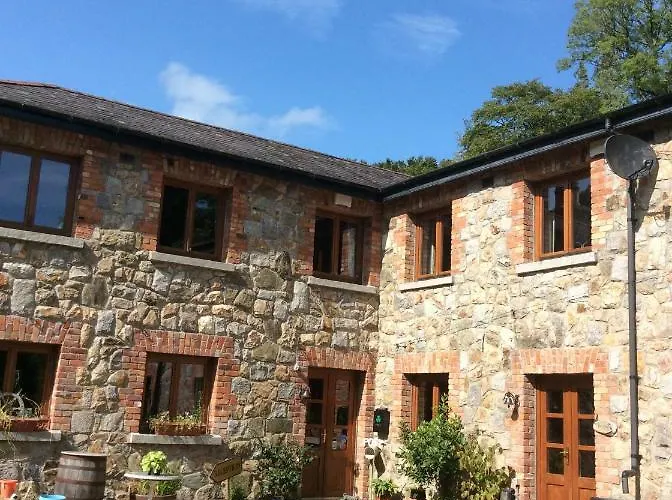 Croneybyrne Courtyard Дом отдыха Clara