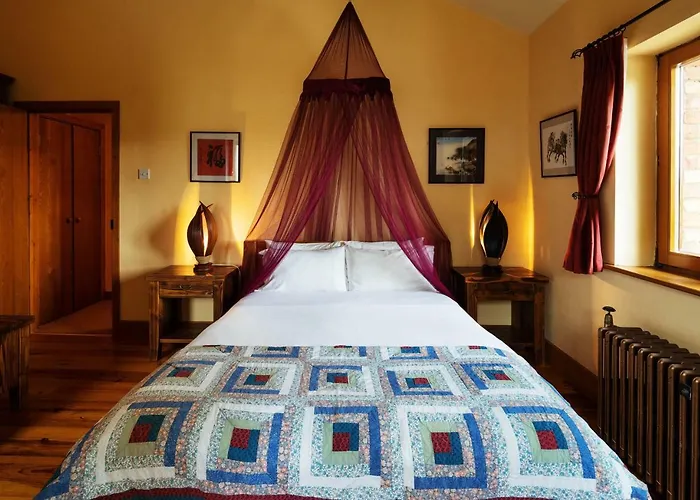 Croneybyrne Courtyard Clara