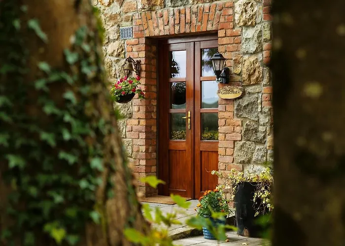 Croneybyrne Courtyard